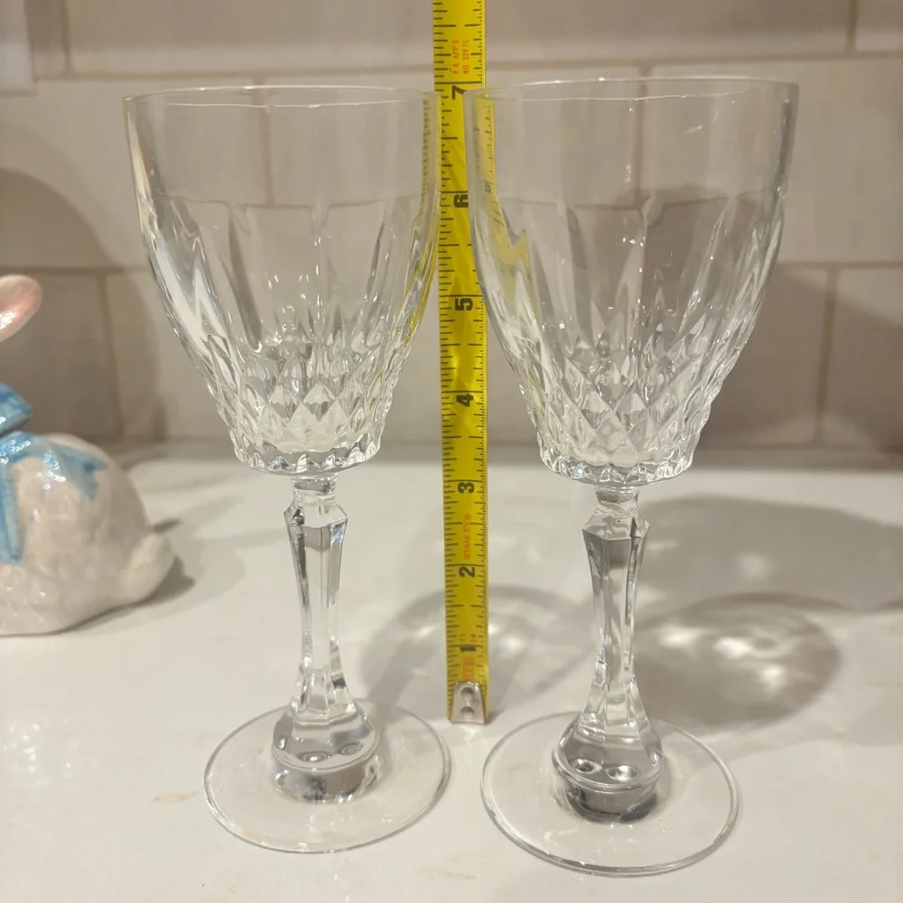 Crystal Cut Wine Glasses - Clear Stemware (Pair)
